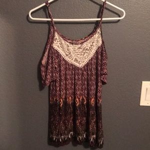 Spaghetti strap/off the shoulder shirt